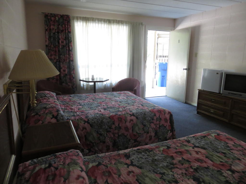 Parkway Motel Niagara Falls Eksteriør billede