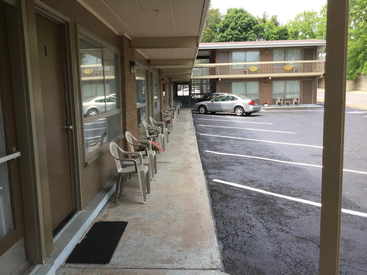 Parkway Motel Niagara Falls Eksteriør billede